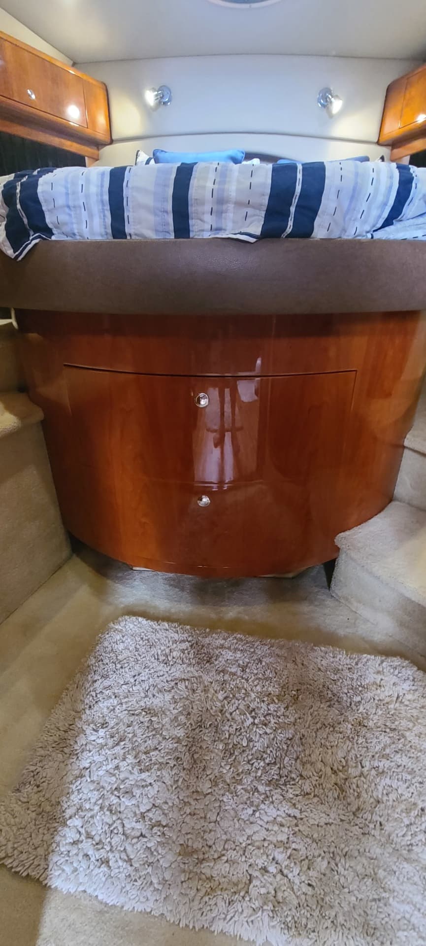 2007 Regal 4460 Commodore