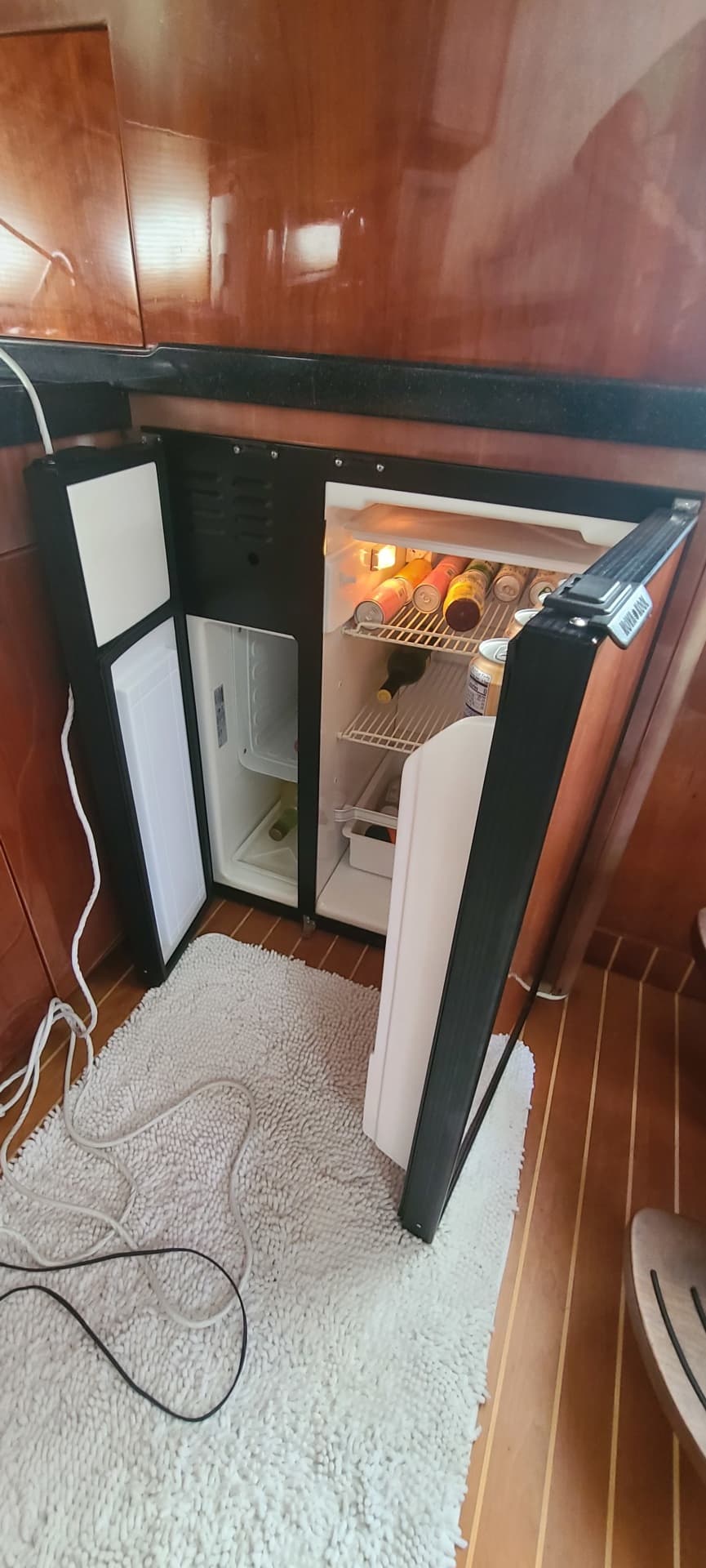 2007 Regal 4460 Commodore