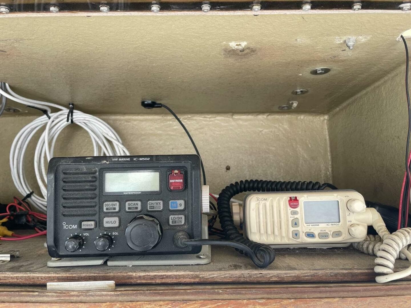 1989 Rybo Runner 31 Center Console