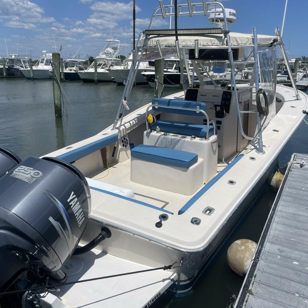 1989 Rybo Runner 31 Center Console