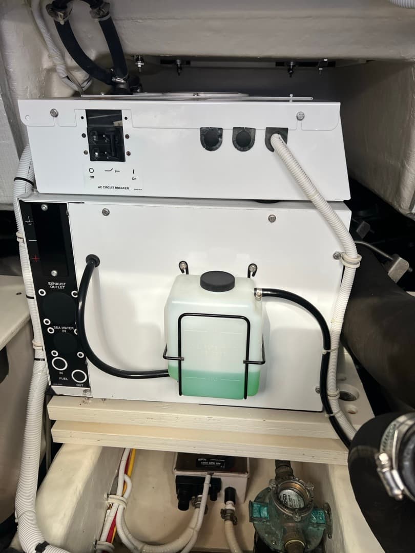 2016 Tiara 44 Express Coupe 