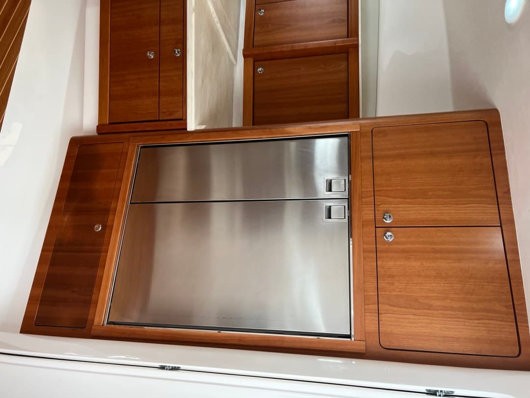 2019 Intrepid 475 Sport Yacht