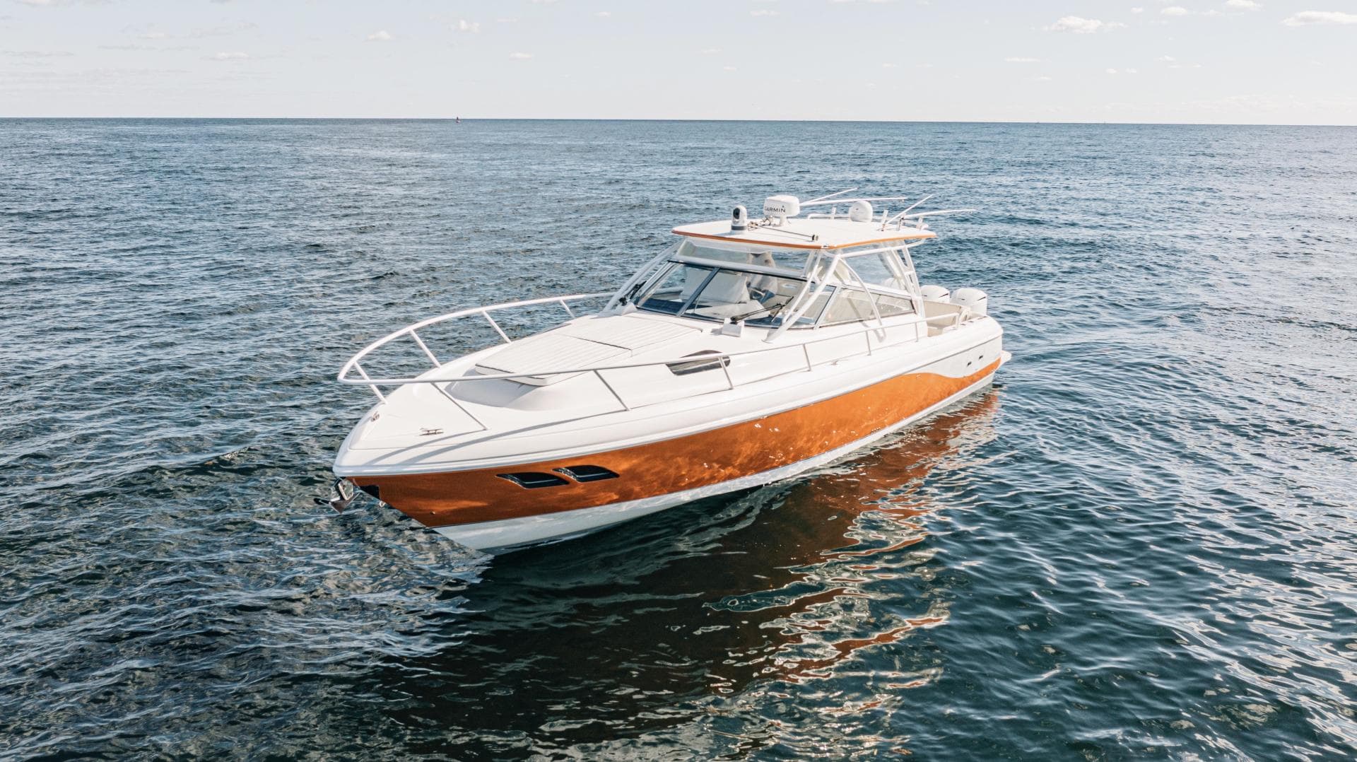 2009 Intrepid 430 Sport Yacht