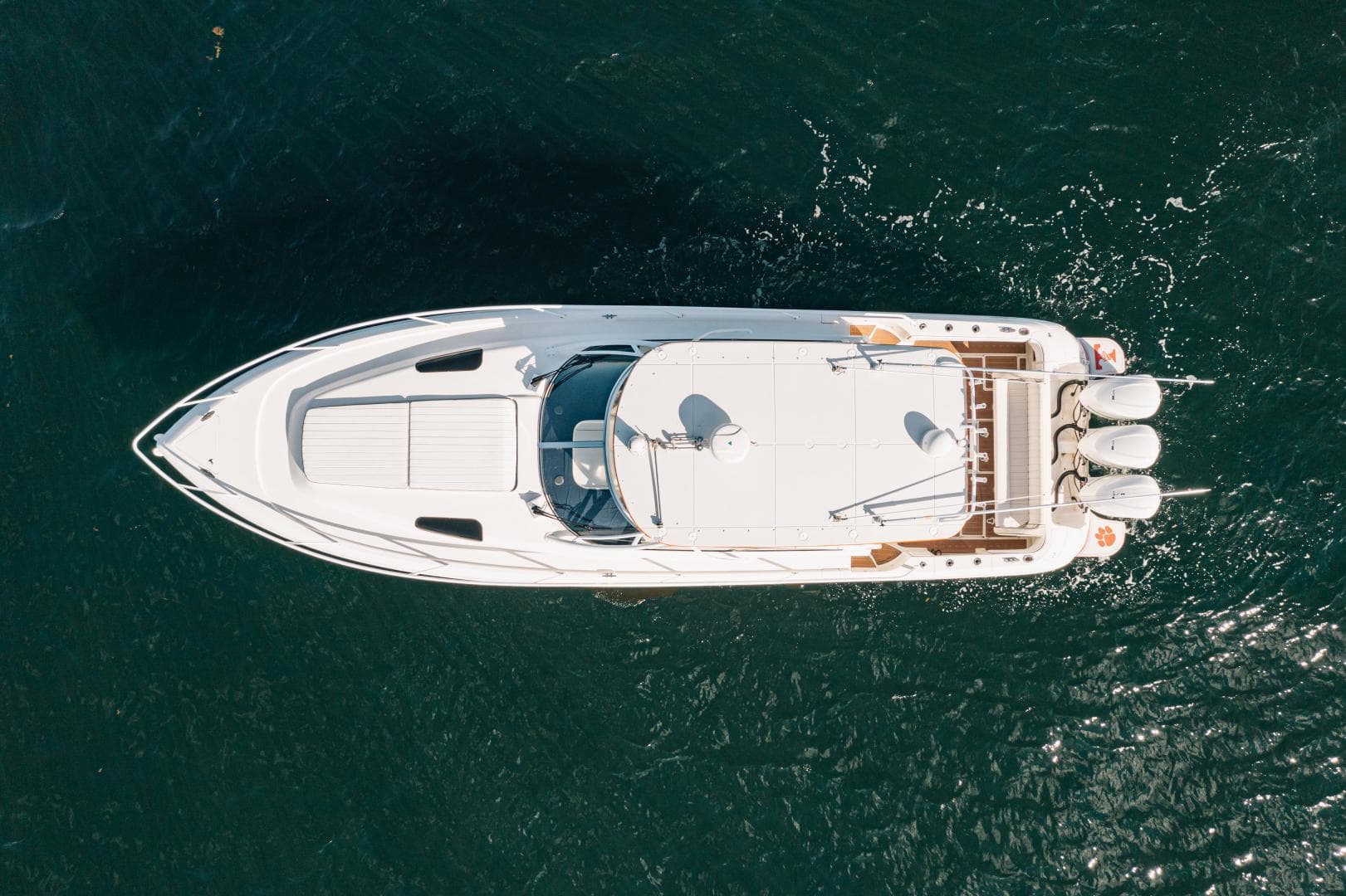 2009 Intrepid 430 Sport Yacht