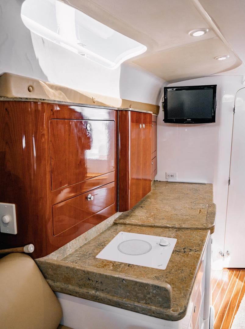 2009 Intrepid 430 Sport Yacht