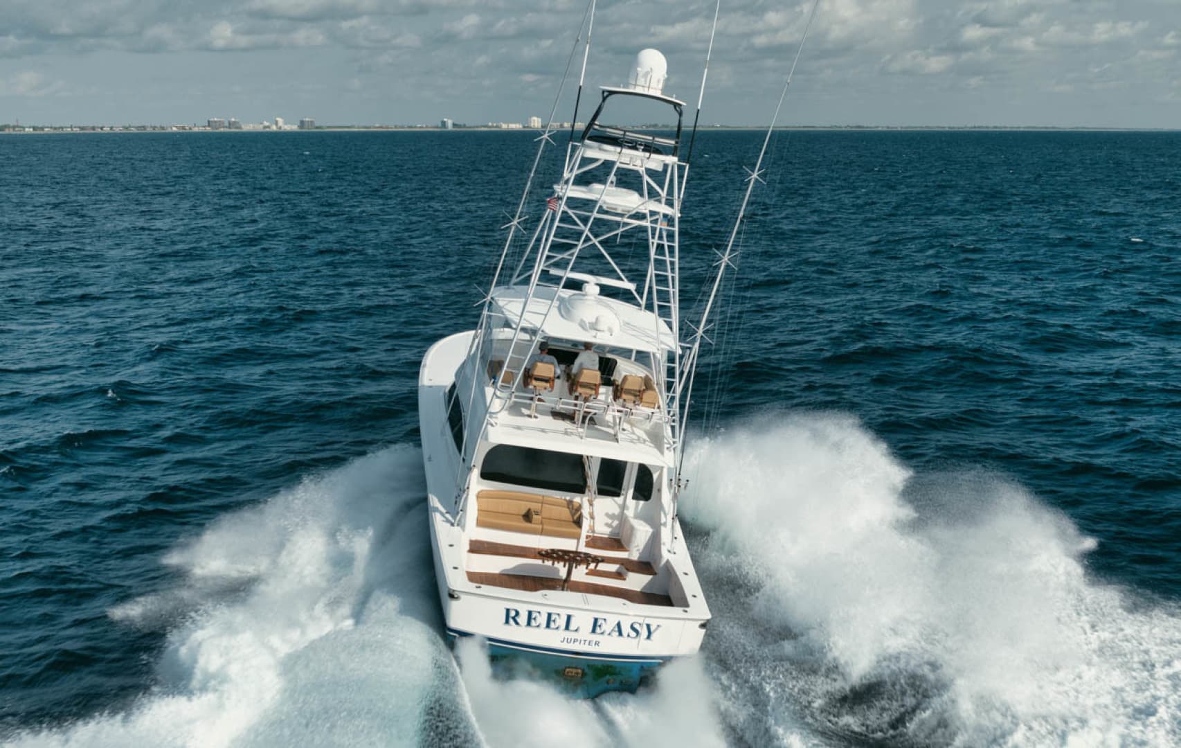 2016 Viking 62 Convertible