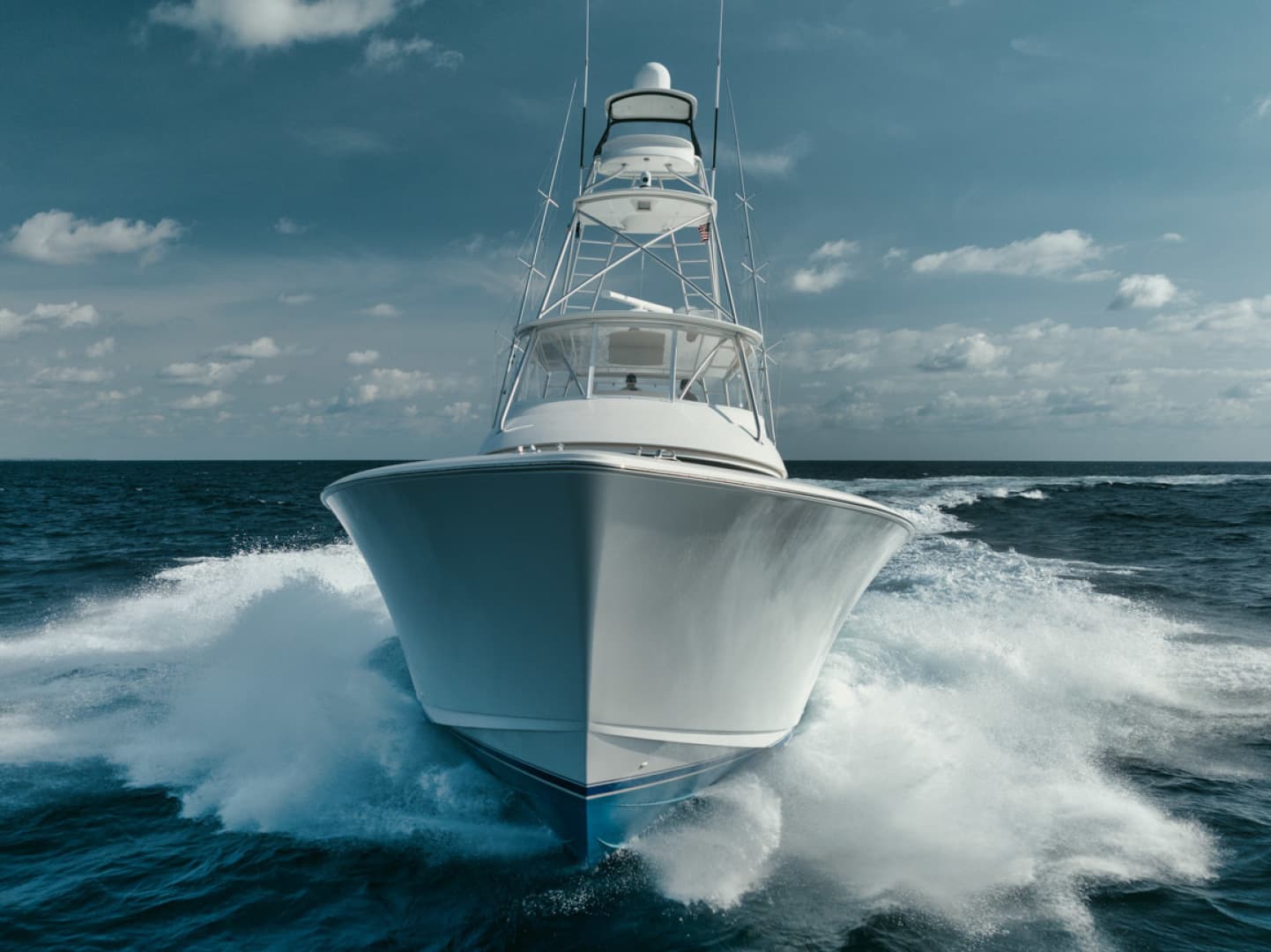 2016 Viking 62 Convertible