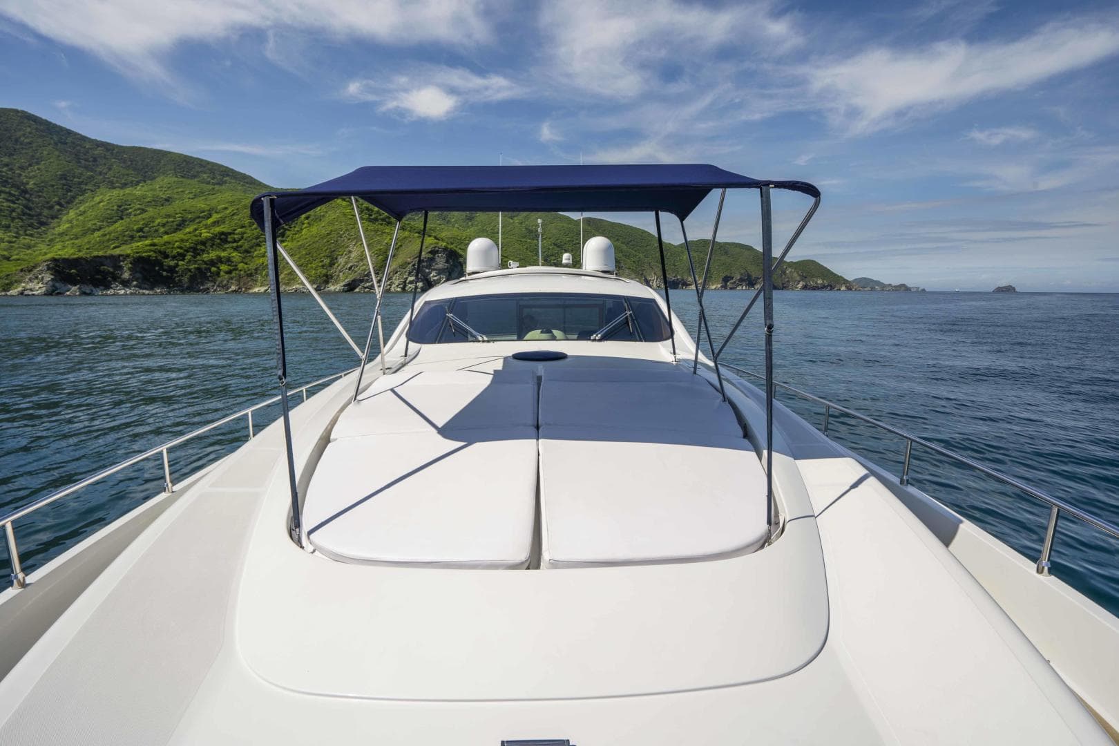 2005 Pershing 76 Motor Yacht - Denise - Bow