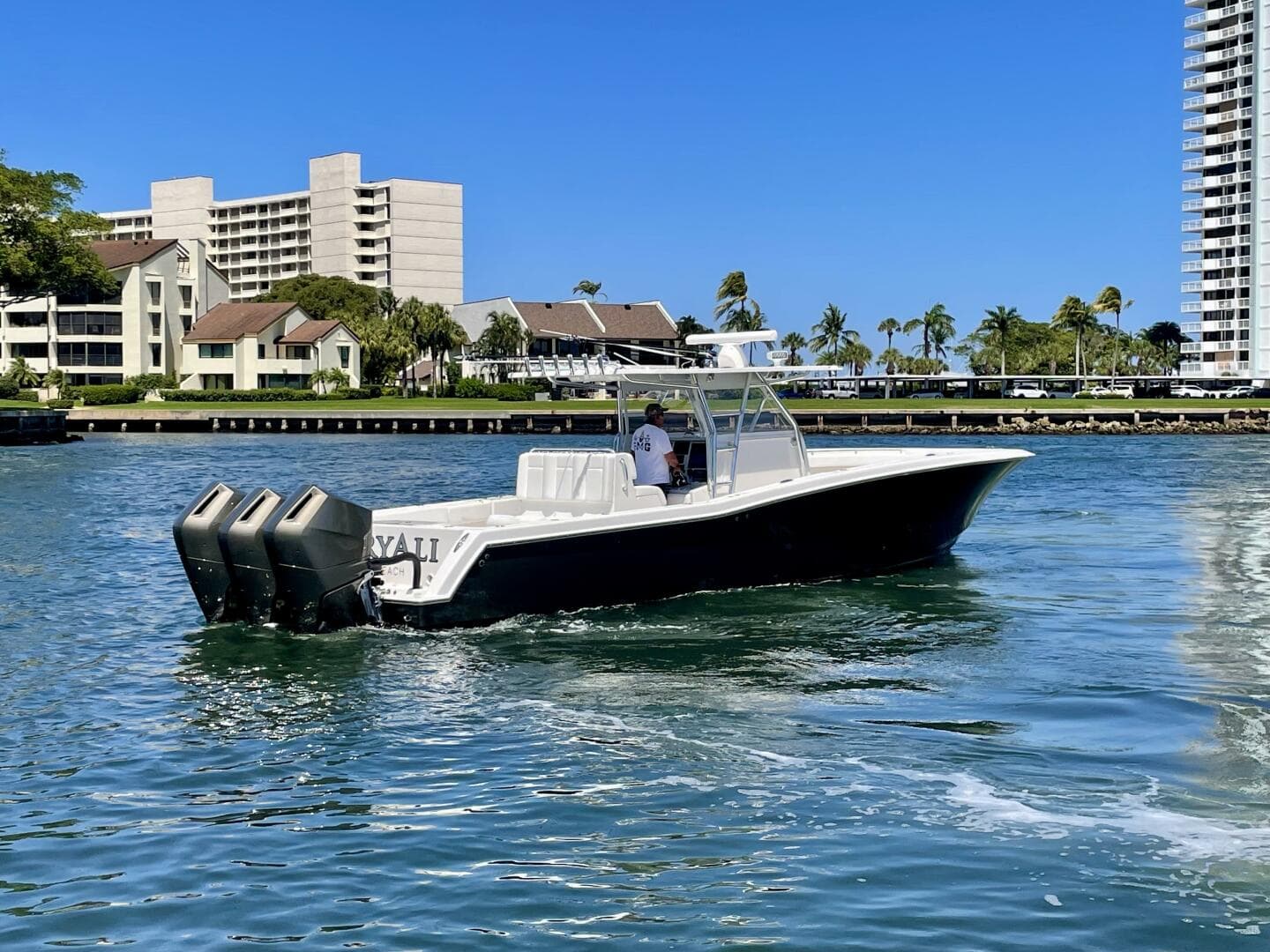 2014 Invincible Open Fisherman