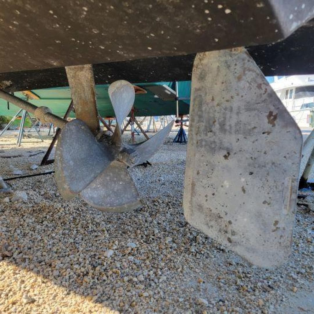 25' Carolina Classic running gear2 