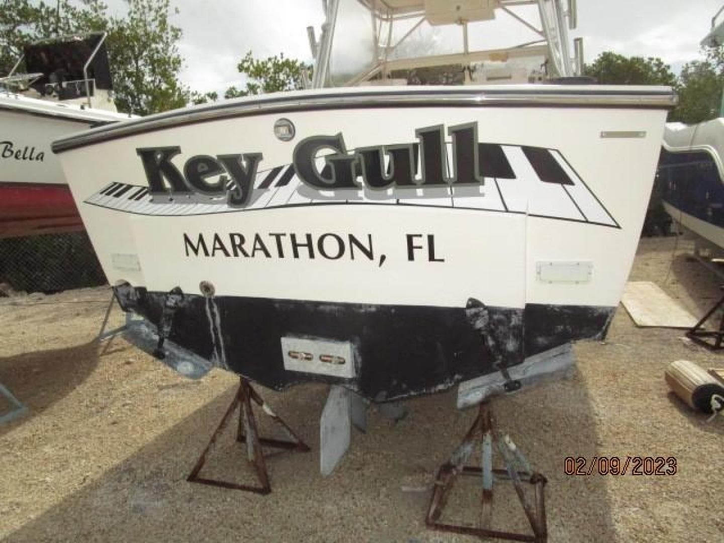 25' Carolina Classic transom