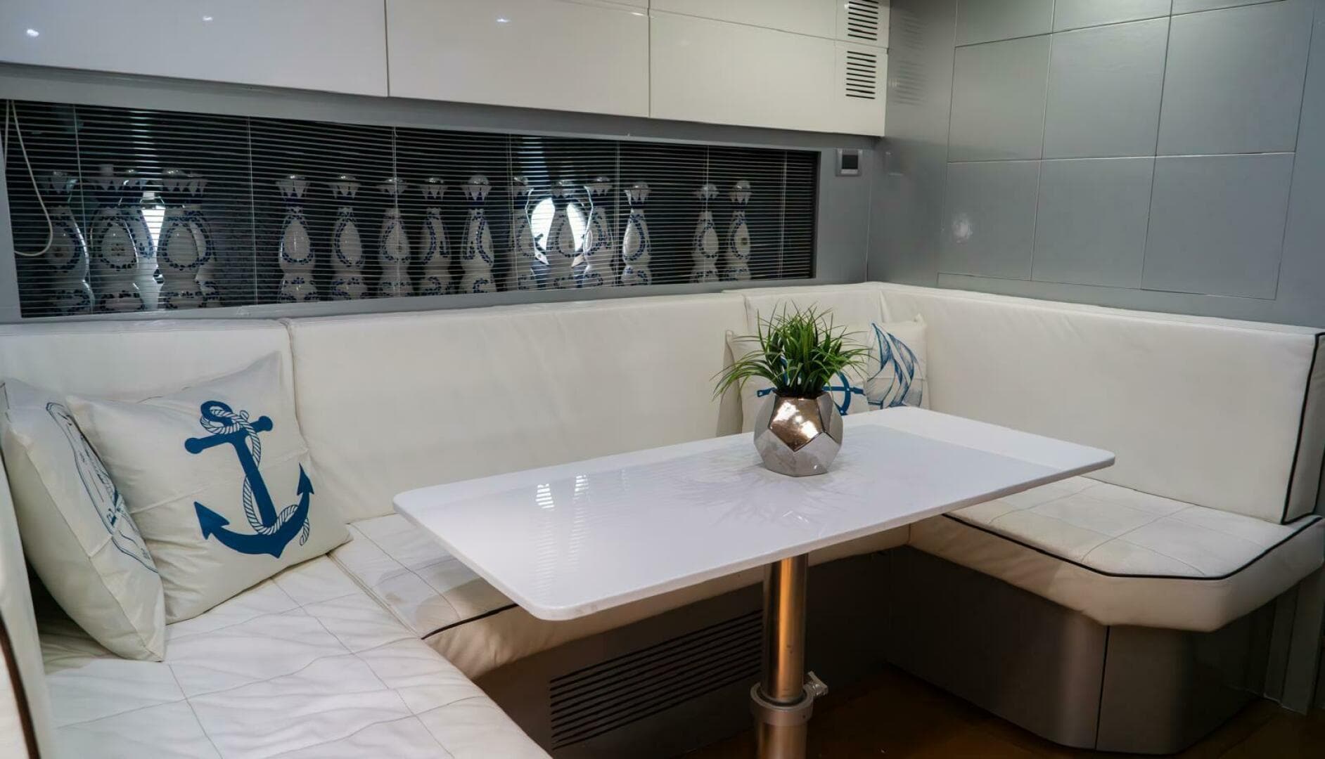 2013 Azimut Atlantis