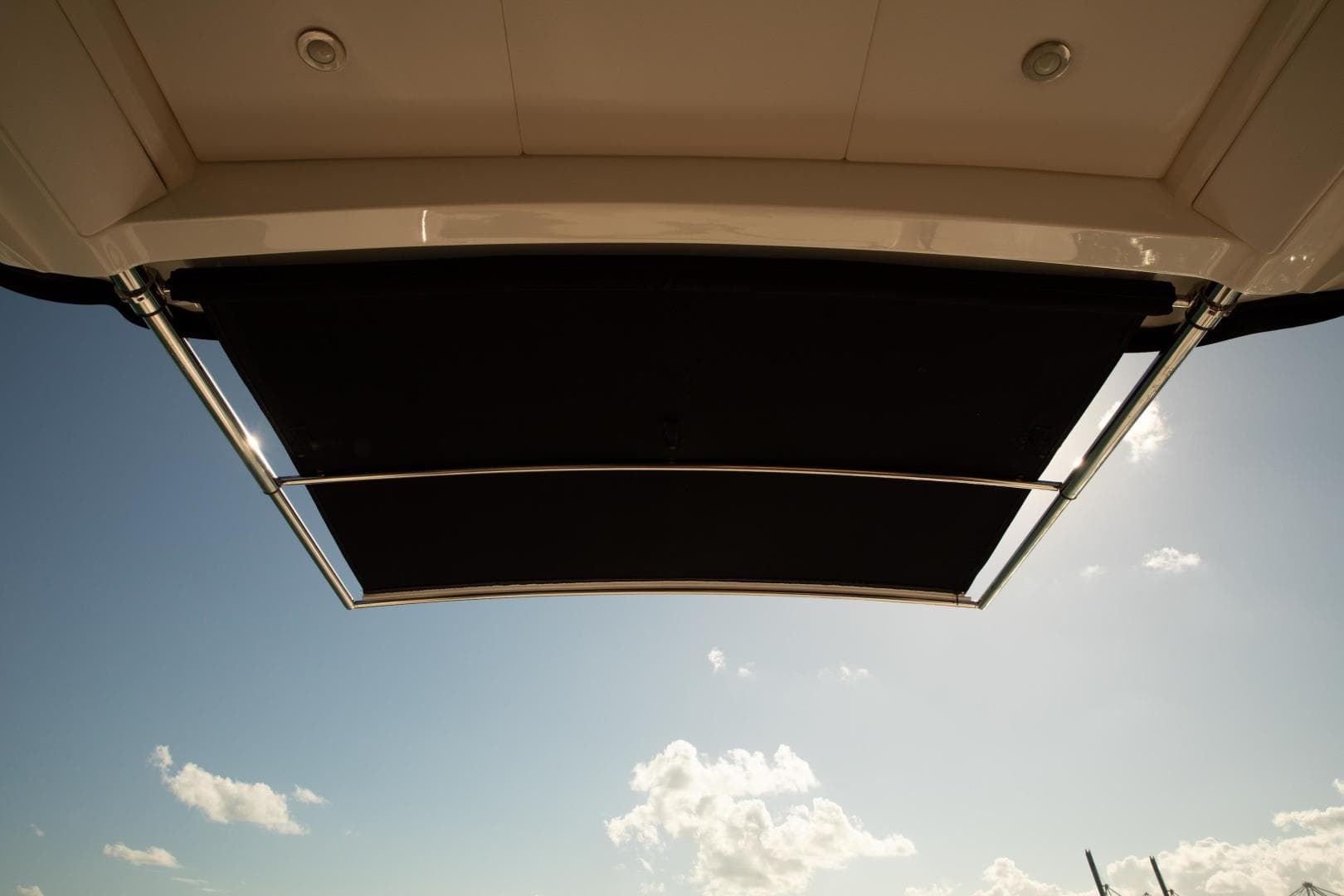 2019 Sea Ray Sundancer Coupe