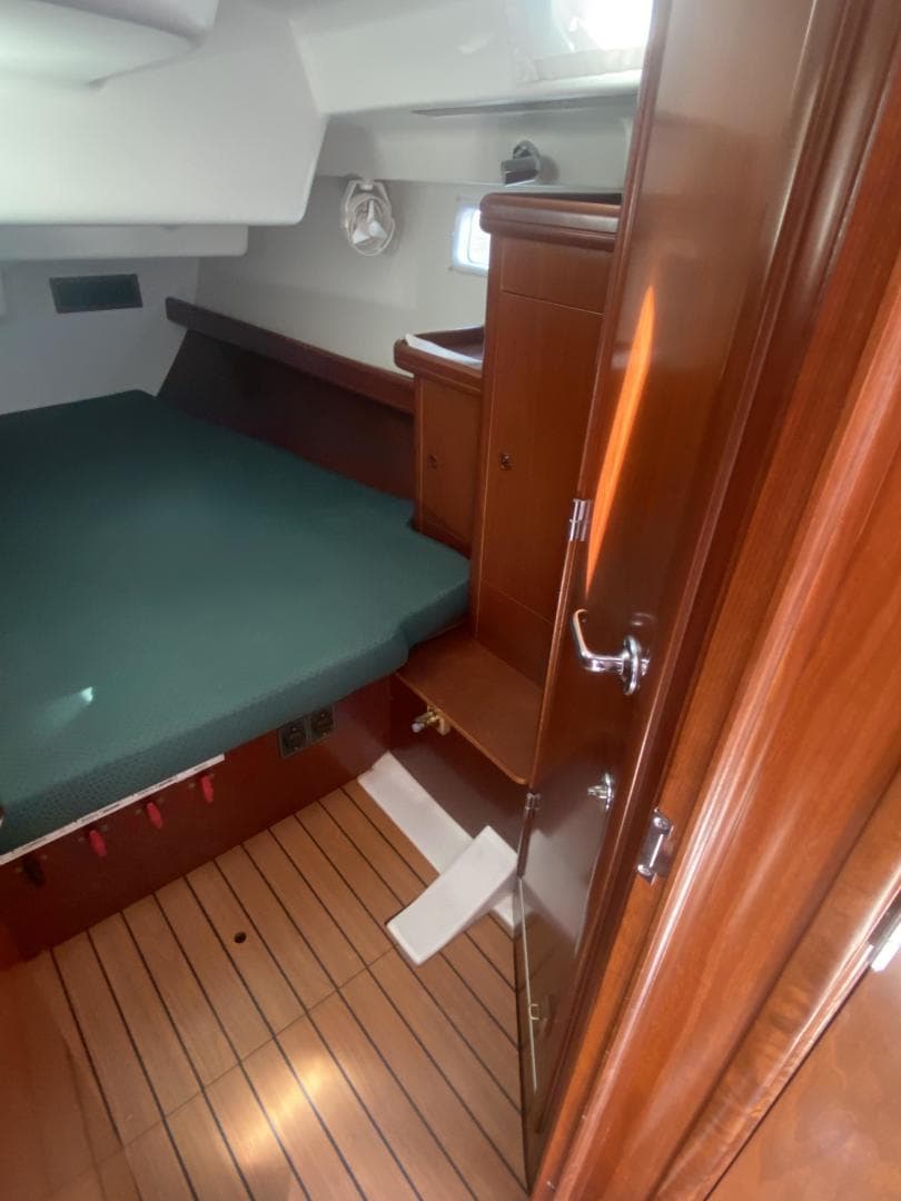 2004 Beneteau 473