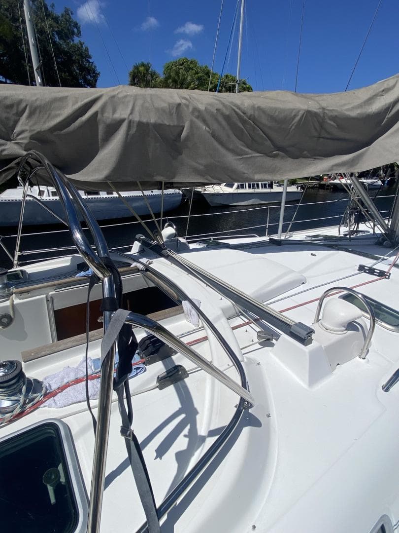 2004 Beneteau 473