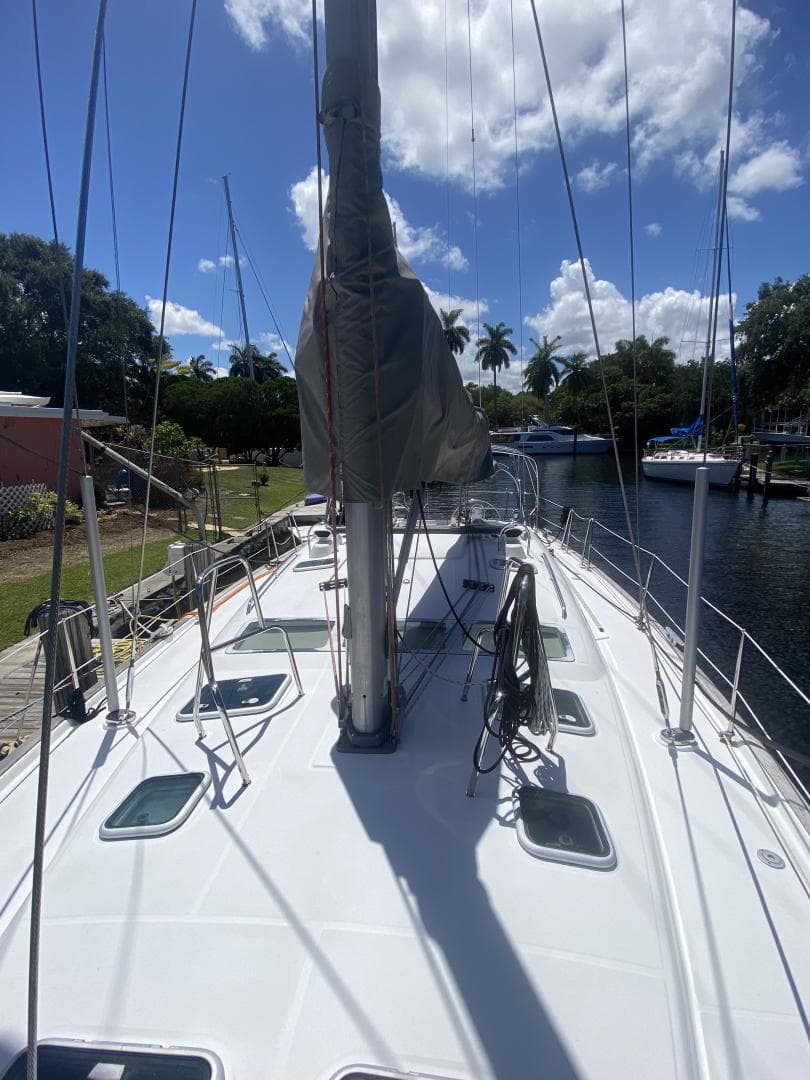 2004 Beneteau 473