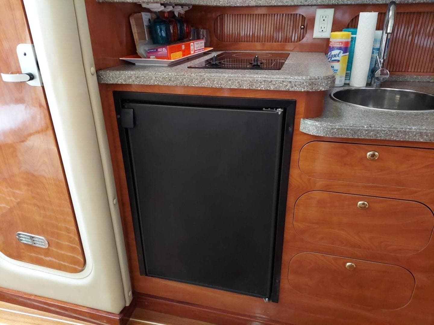 2004 Rinker 342 Fiesta Vee