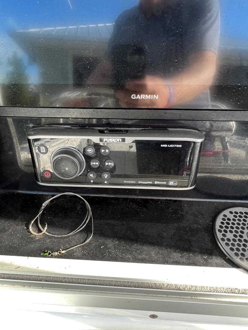 2016 Yellowfin Center Console