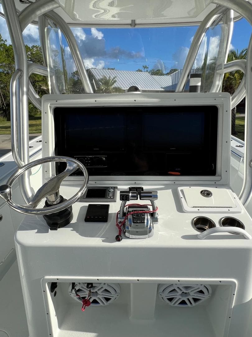 2016 Yellowfin Center Console