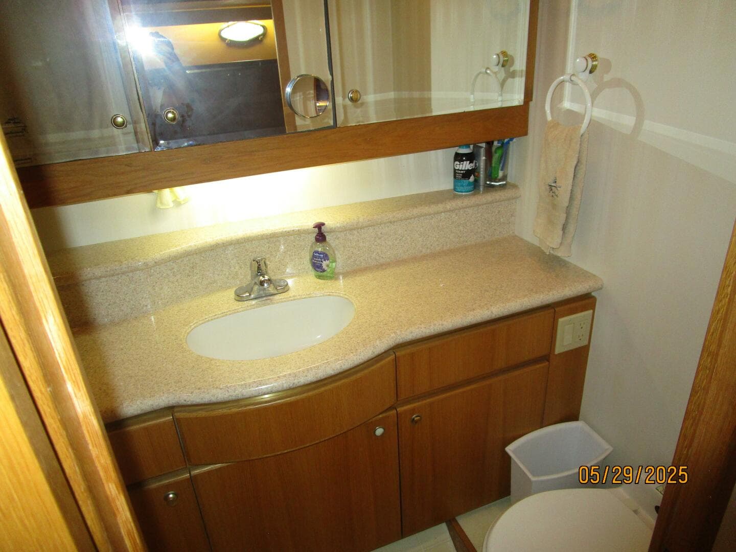 58' West Bay master stateroom head