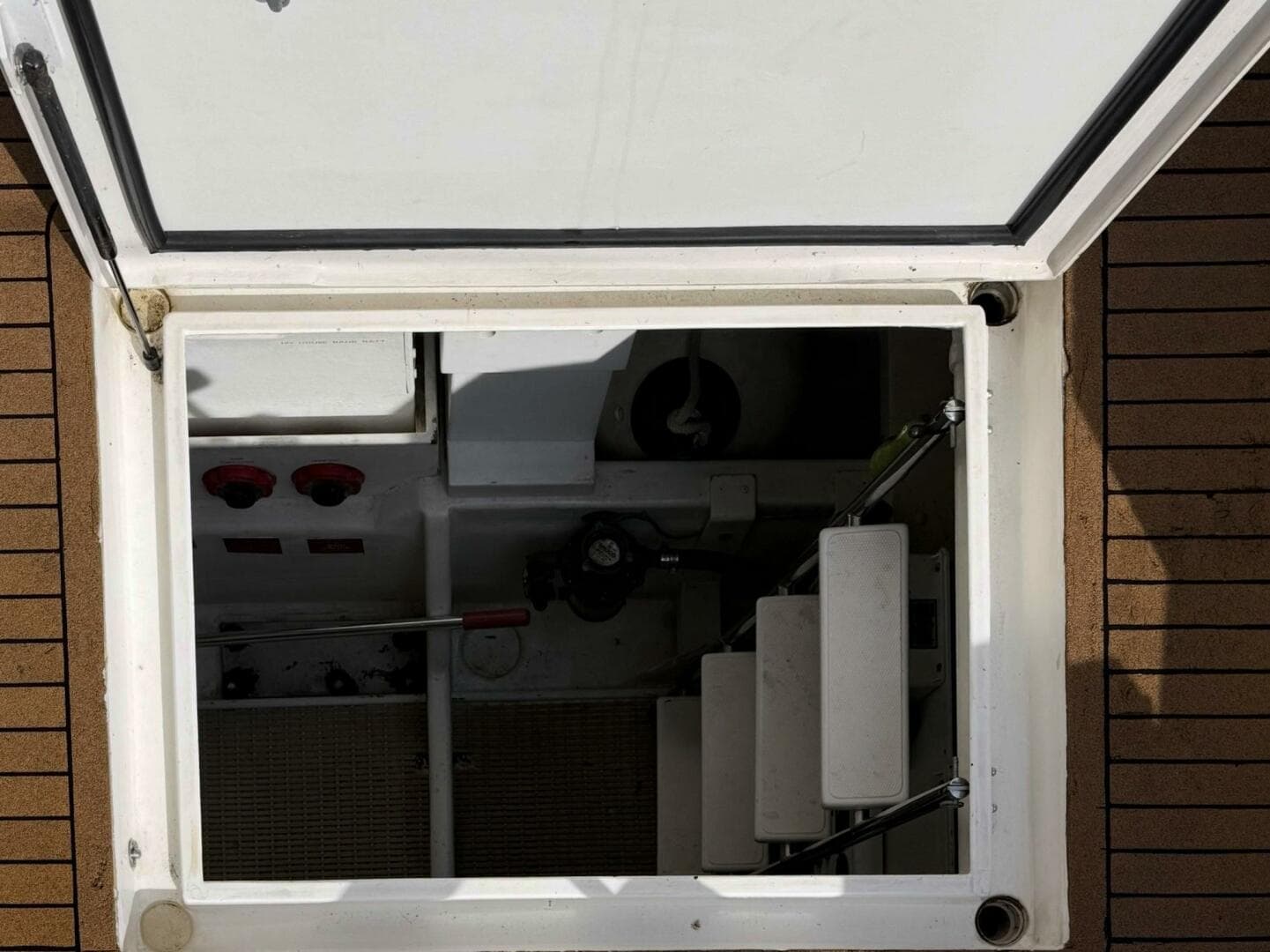 58' West Bay lazarette access