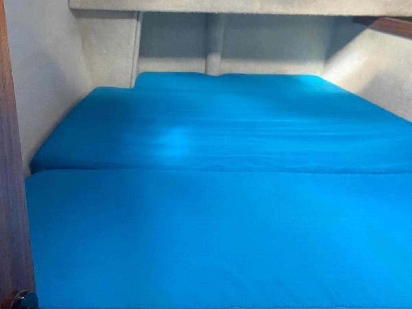 1995 Fountaine Pajot Athena 38