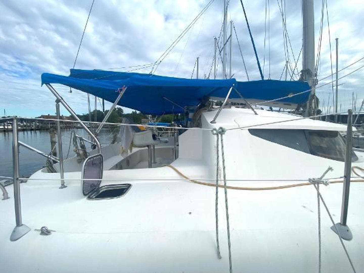 1995 Fountaine Pajot Athena 38