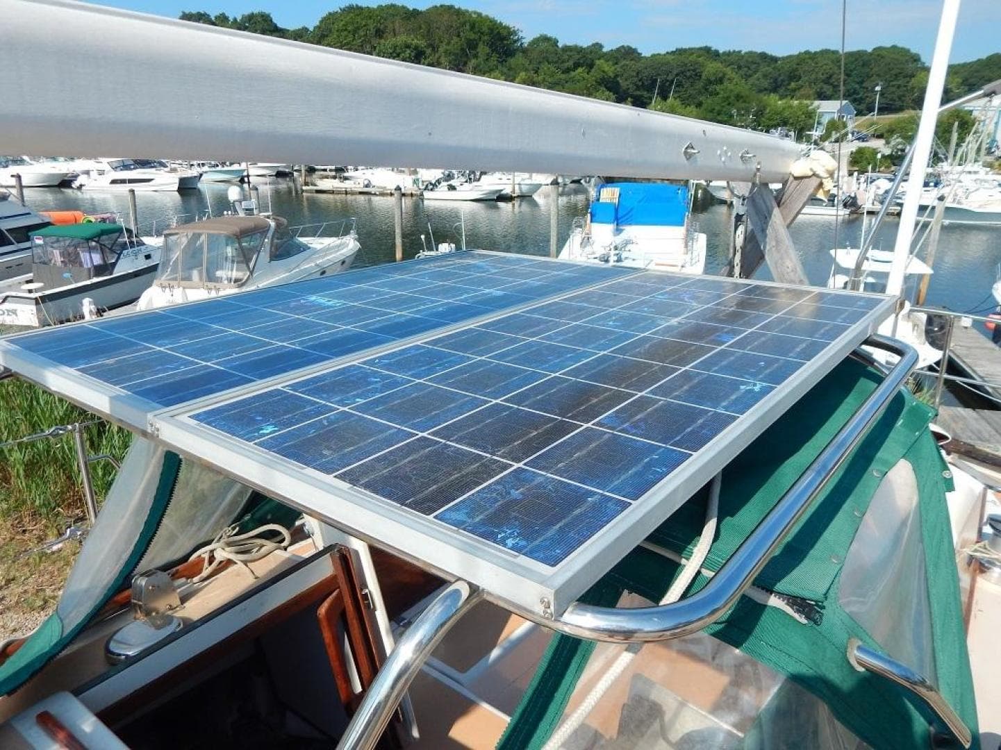 1976 Heritage Yacht Intrepid 35