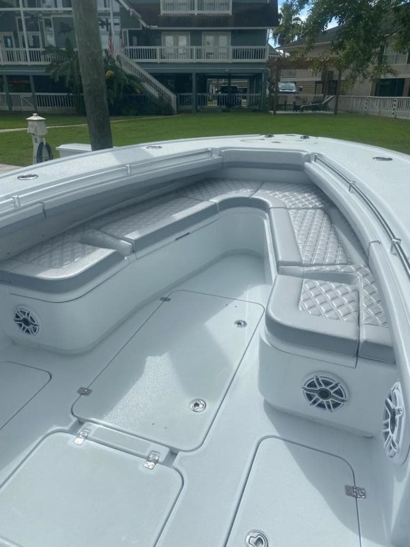 2022 Yellowfin Center Console