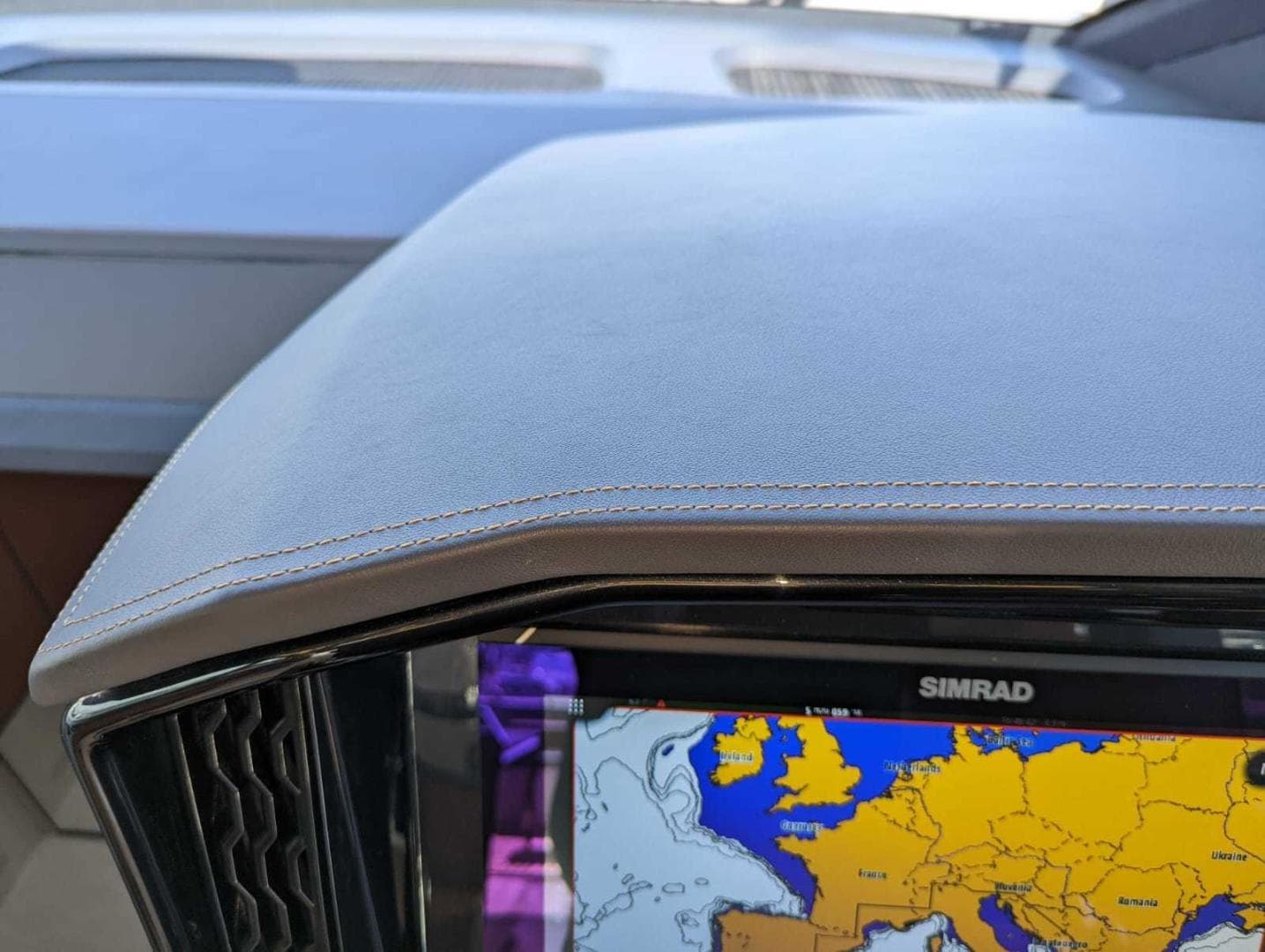 2023 Astondoa 677 Coupe