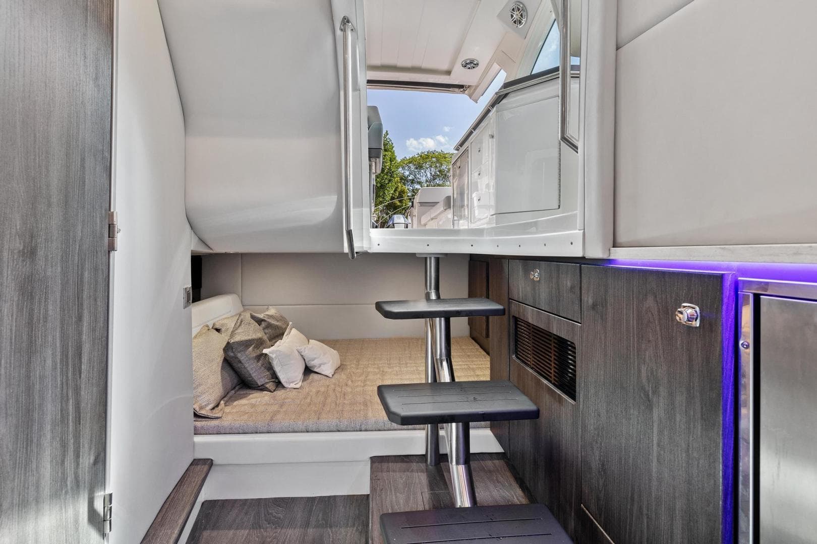 2021 Formula 380 SSC