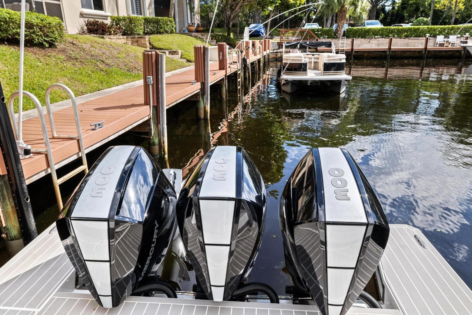 2021 Formula 380 SSC