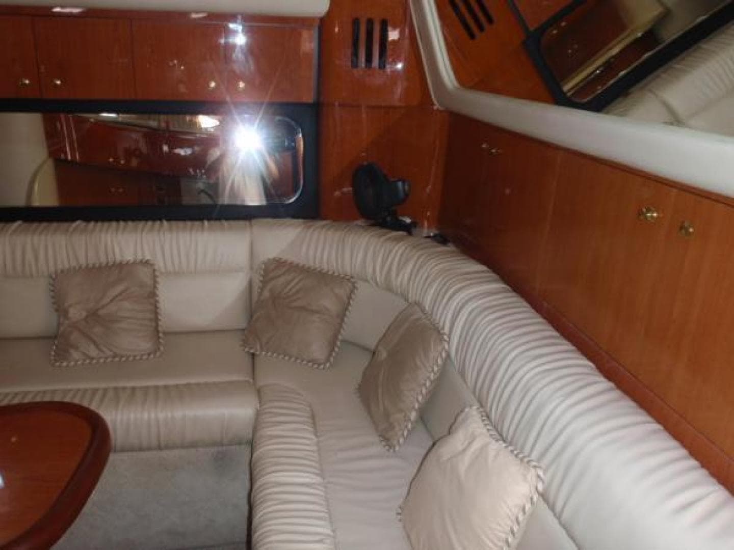 1999 Sea Ray Express Cruiser