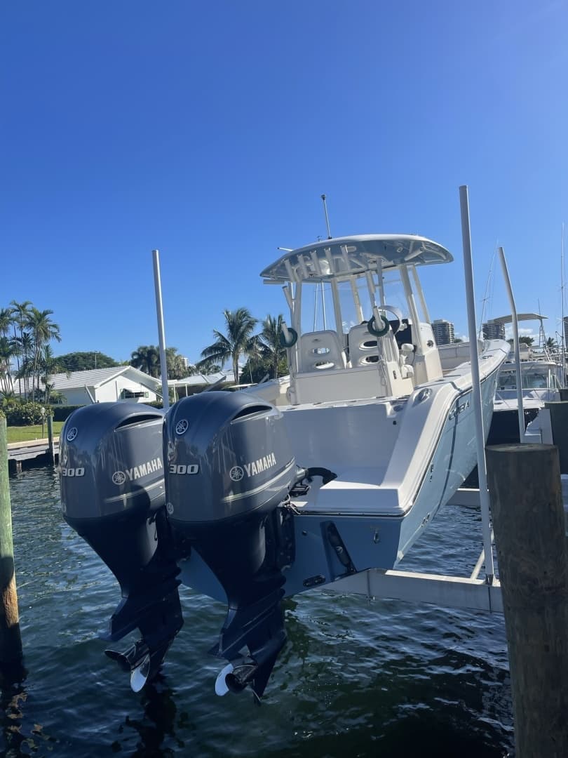 2020 Cobia 301