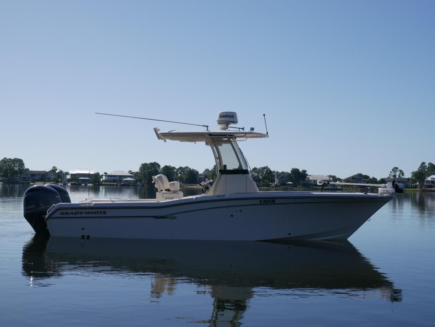 2017 Grady-White 257 Fisherman