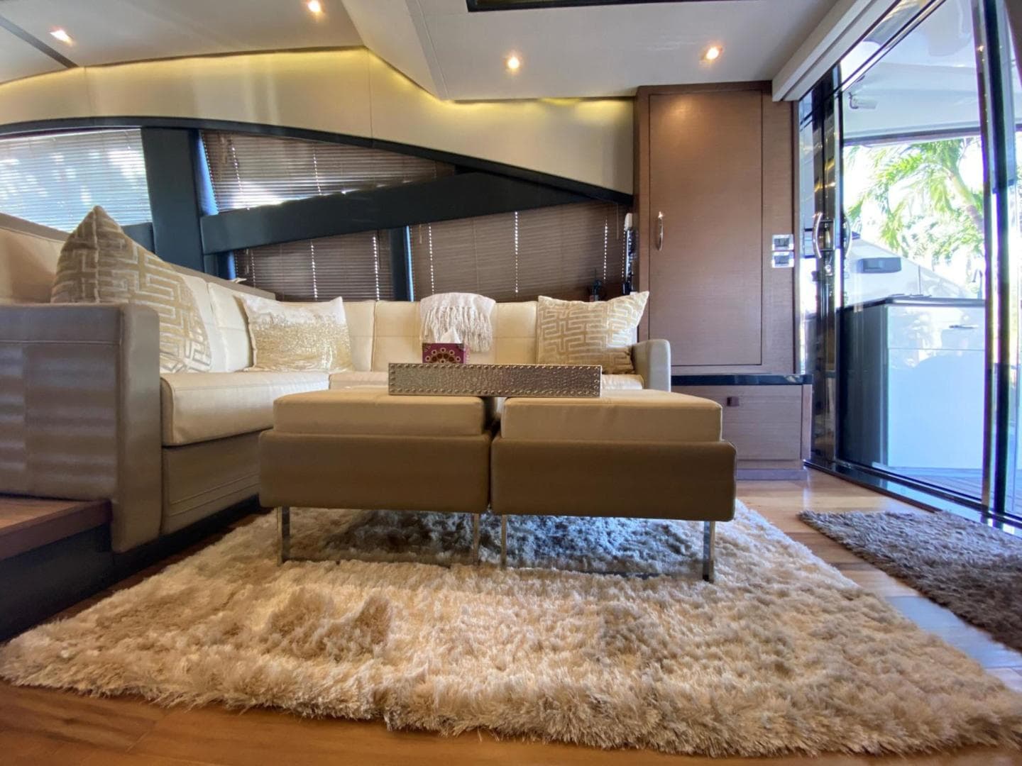 2016 Sea Ray L650 Fly