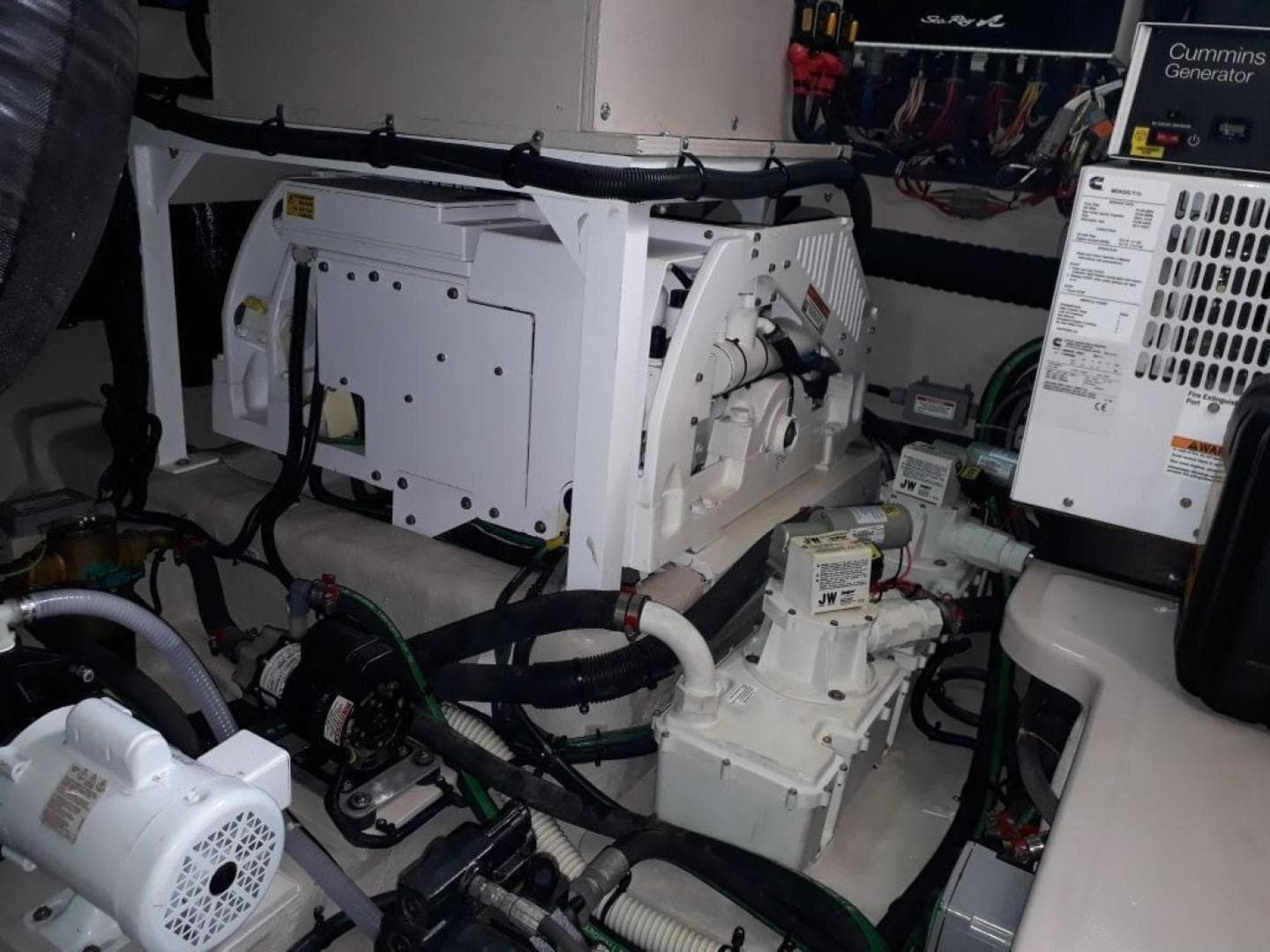 2016 Sea Ray L650 Fly