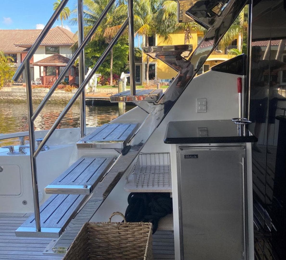 2016 Sea Ray L650 Fly