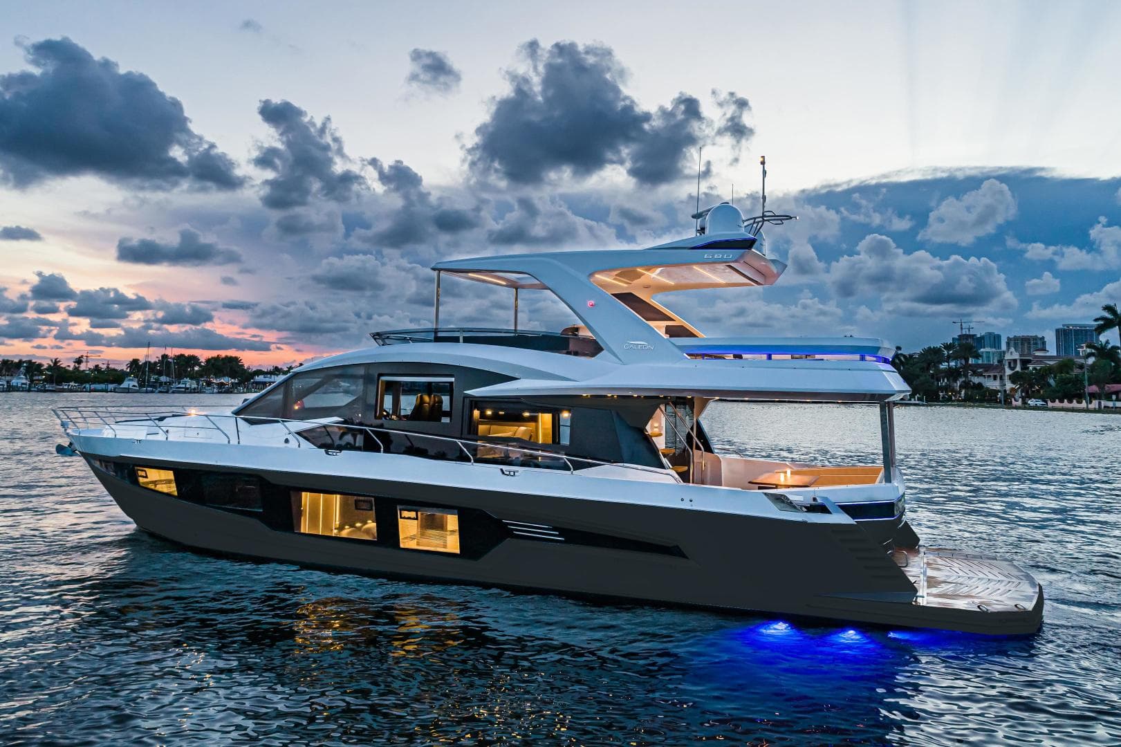 2023 Galeon 680 FLY