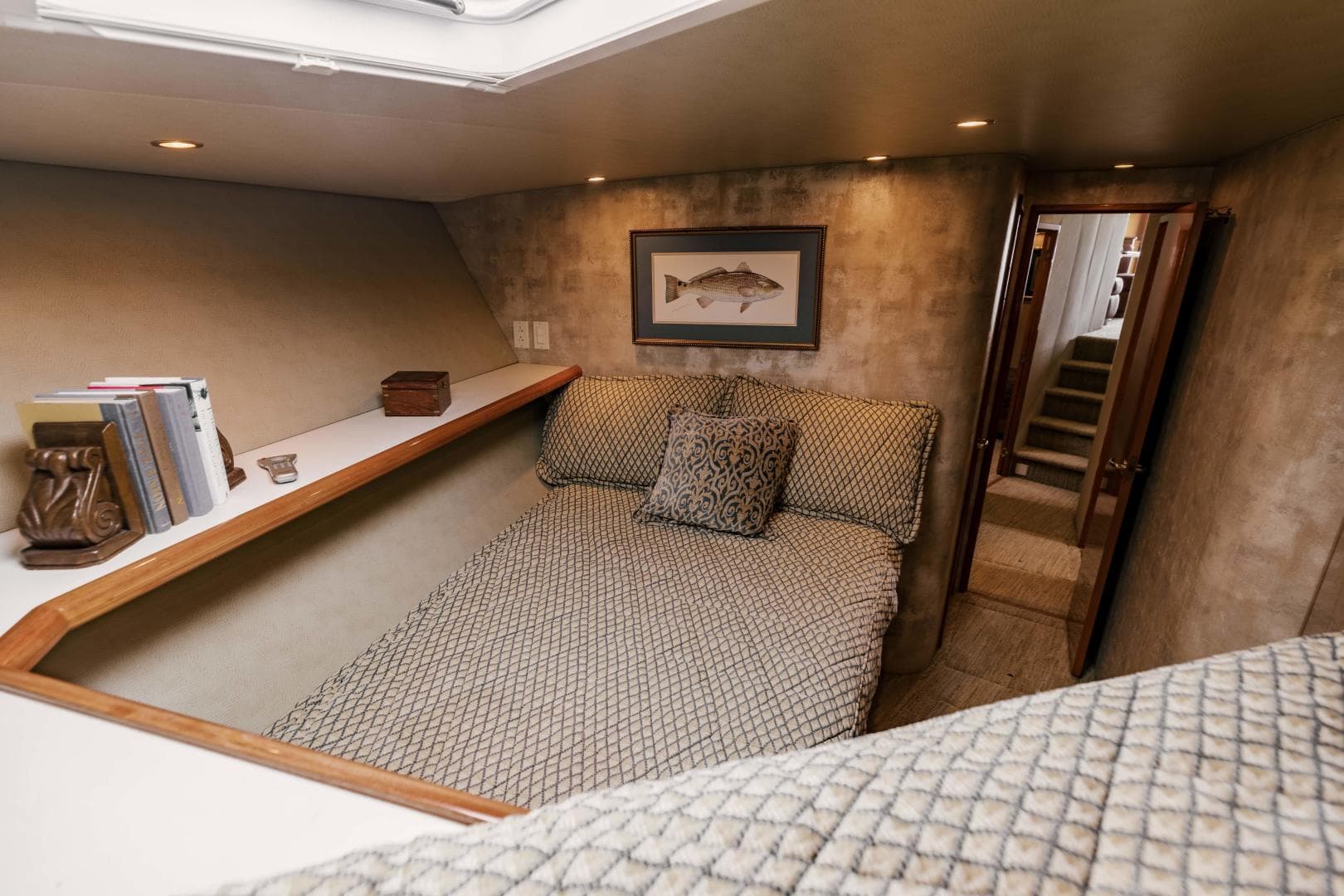 2003 Viking 56 Convertible - SECTACULAR BID