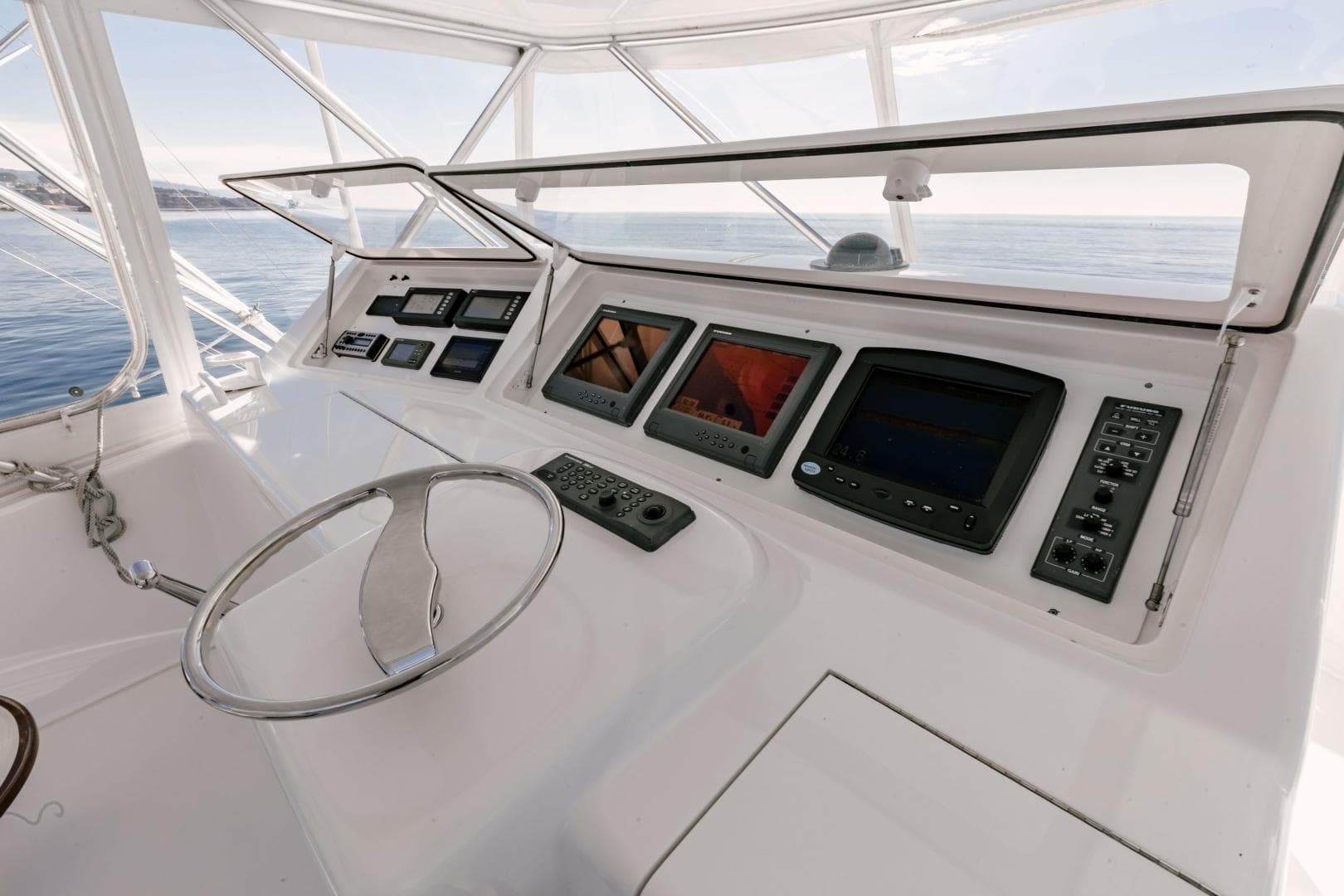 2003 Viking 56 Convertible - SECTACULAR BID