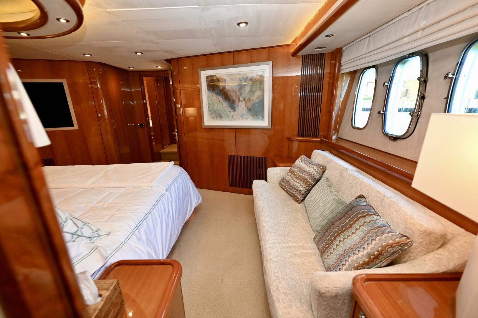 2005 Sunseeker Yacht