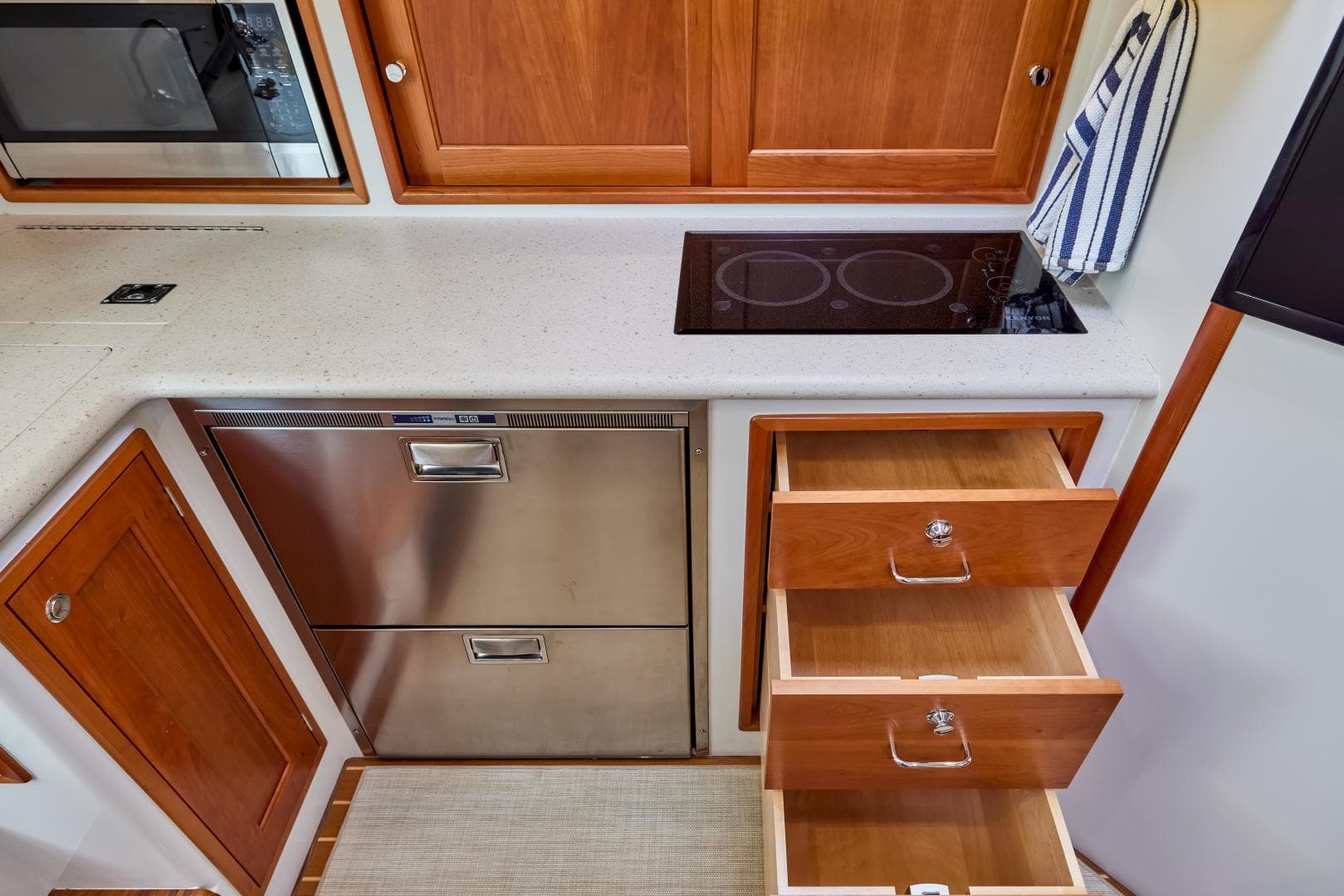 2018 MJM 40z Downeast