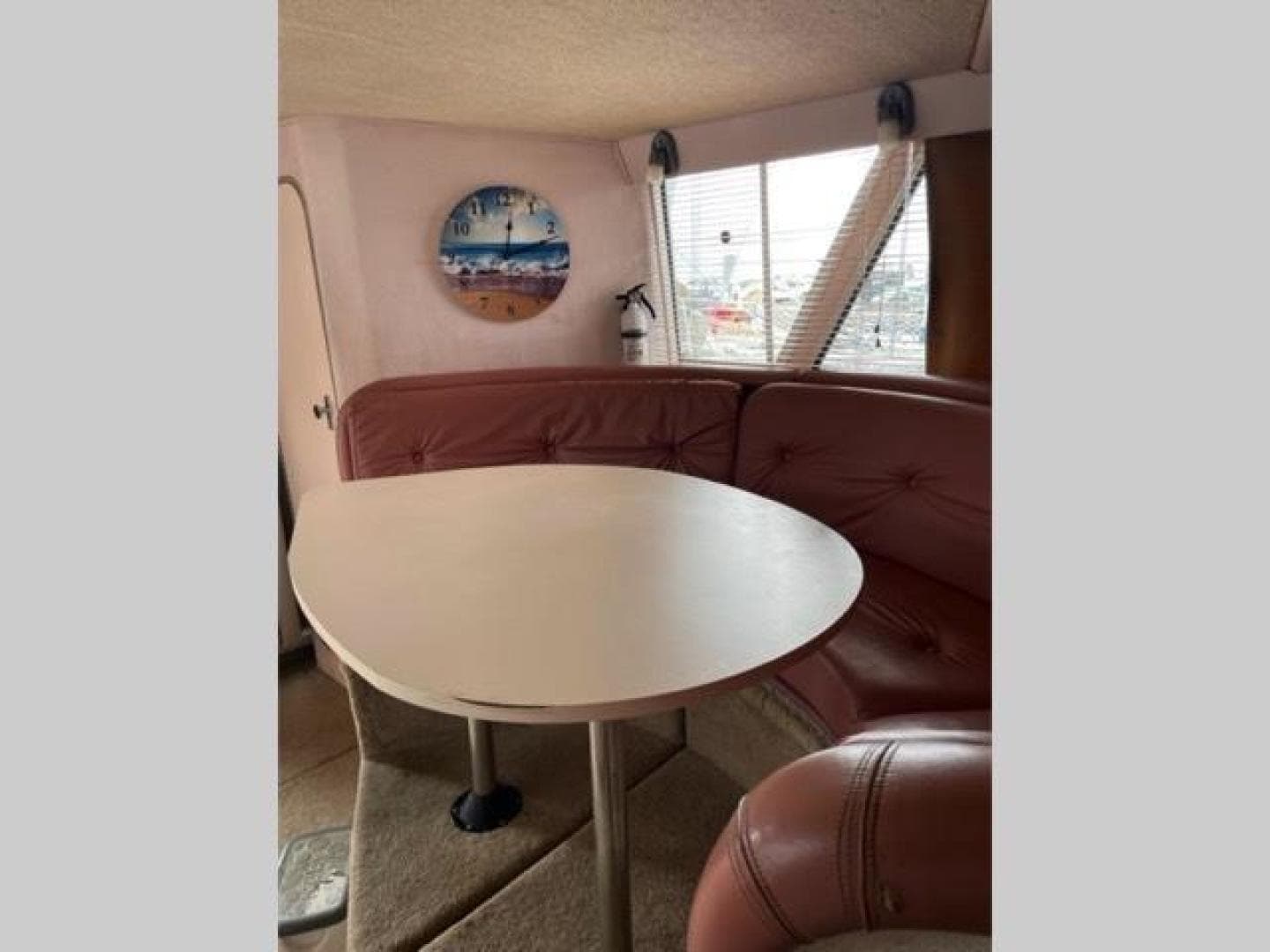 1989 Sea Ray 300 Sedan Bridge