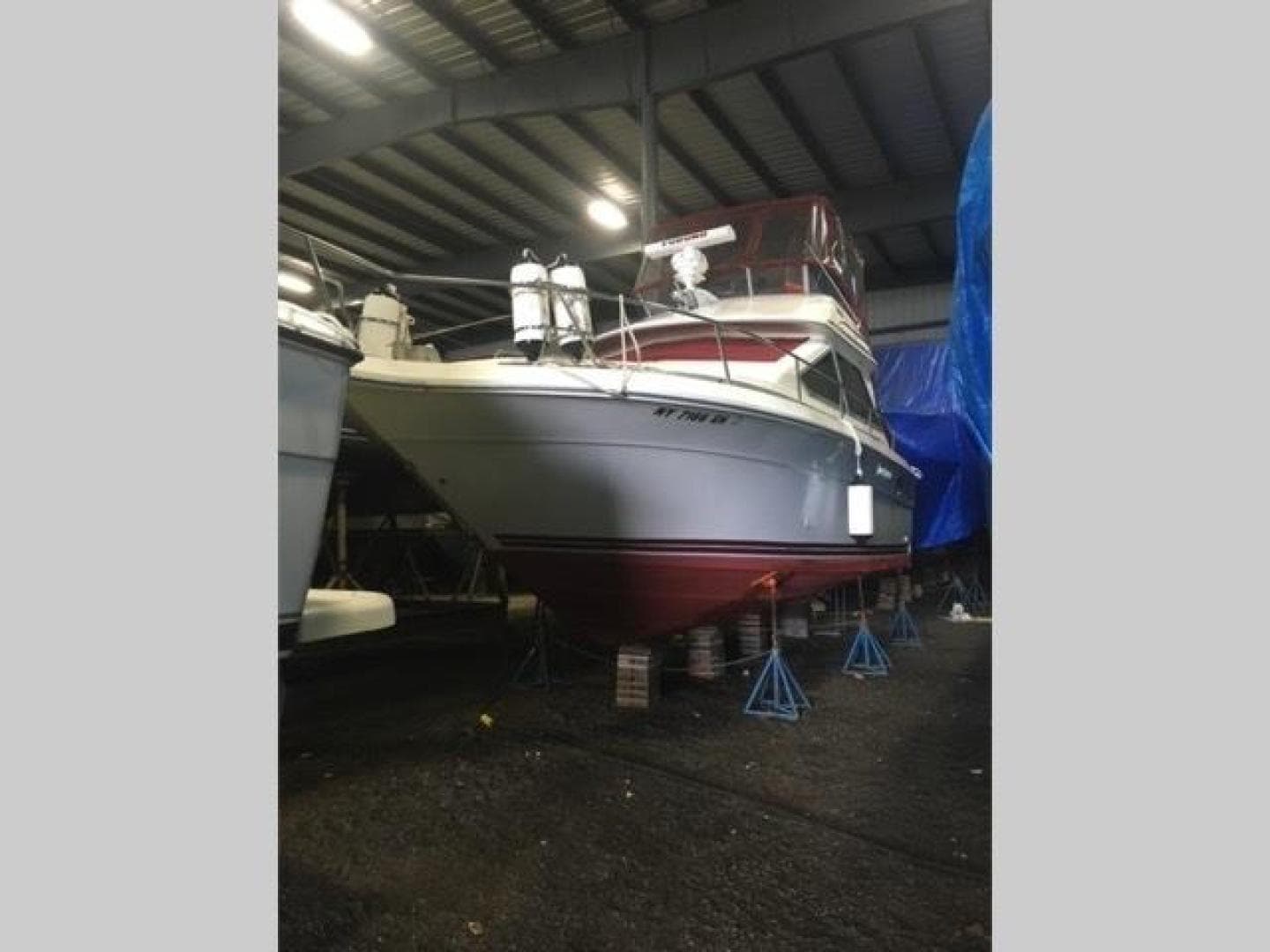 1989 Sea Ray 300 Sedan Bridge