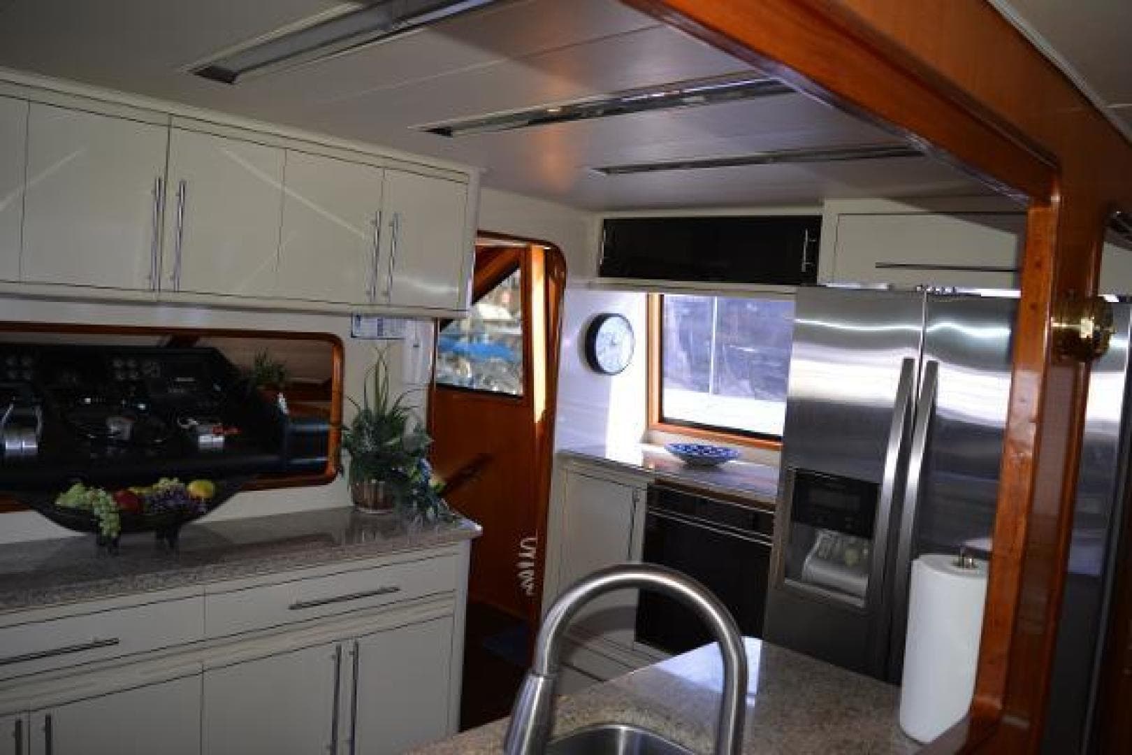 1989 Viking Motor Yacht