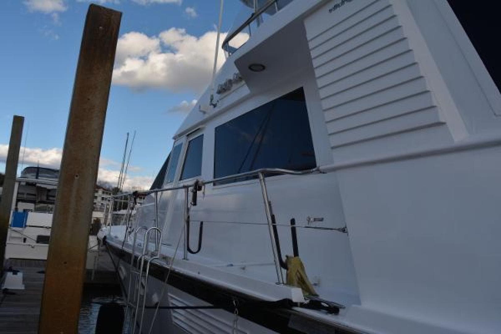 1989 Viking Motor Yacht