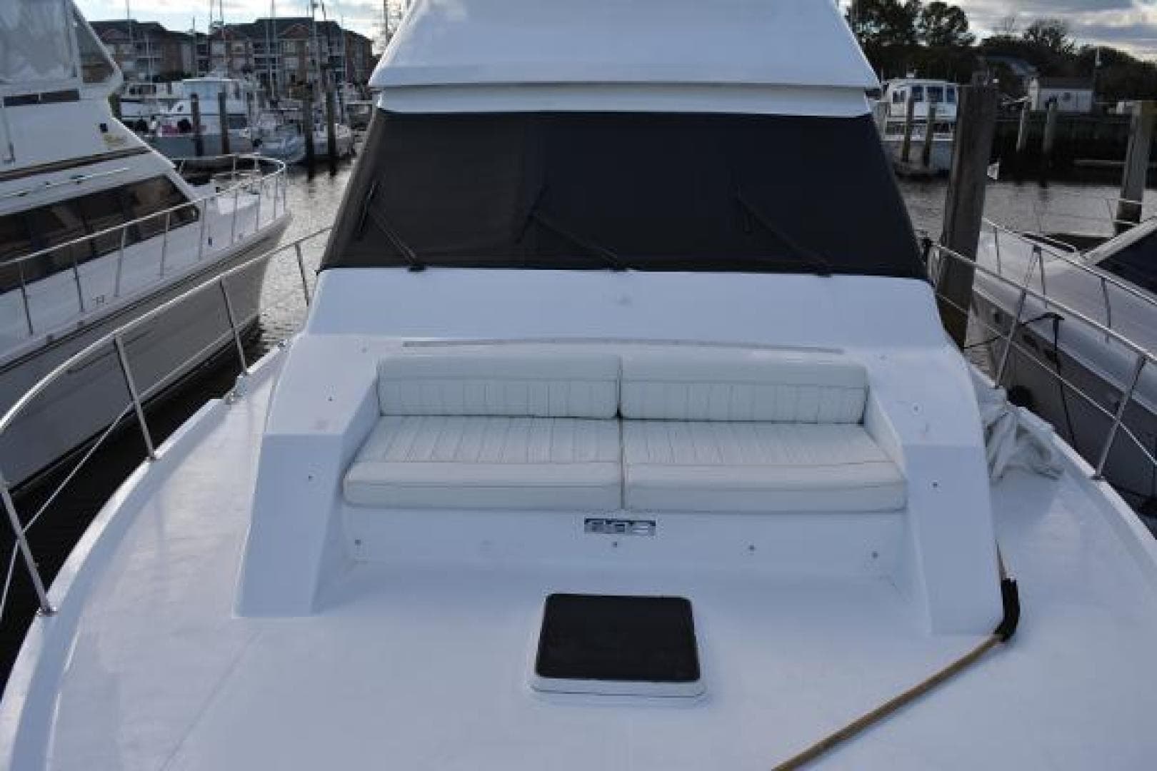 1989 Viking Motor Yacht