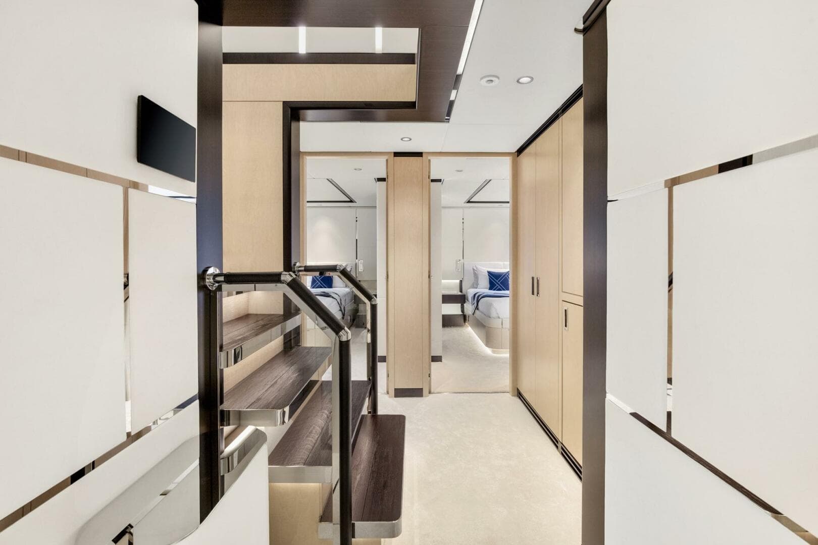 2022 Majesty Yachts 120