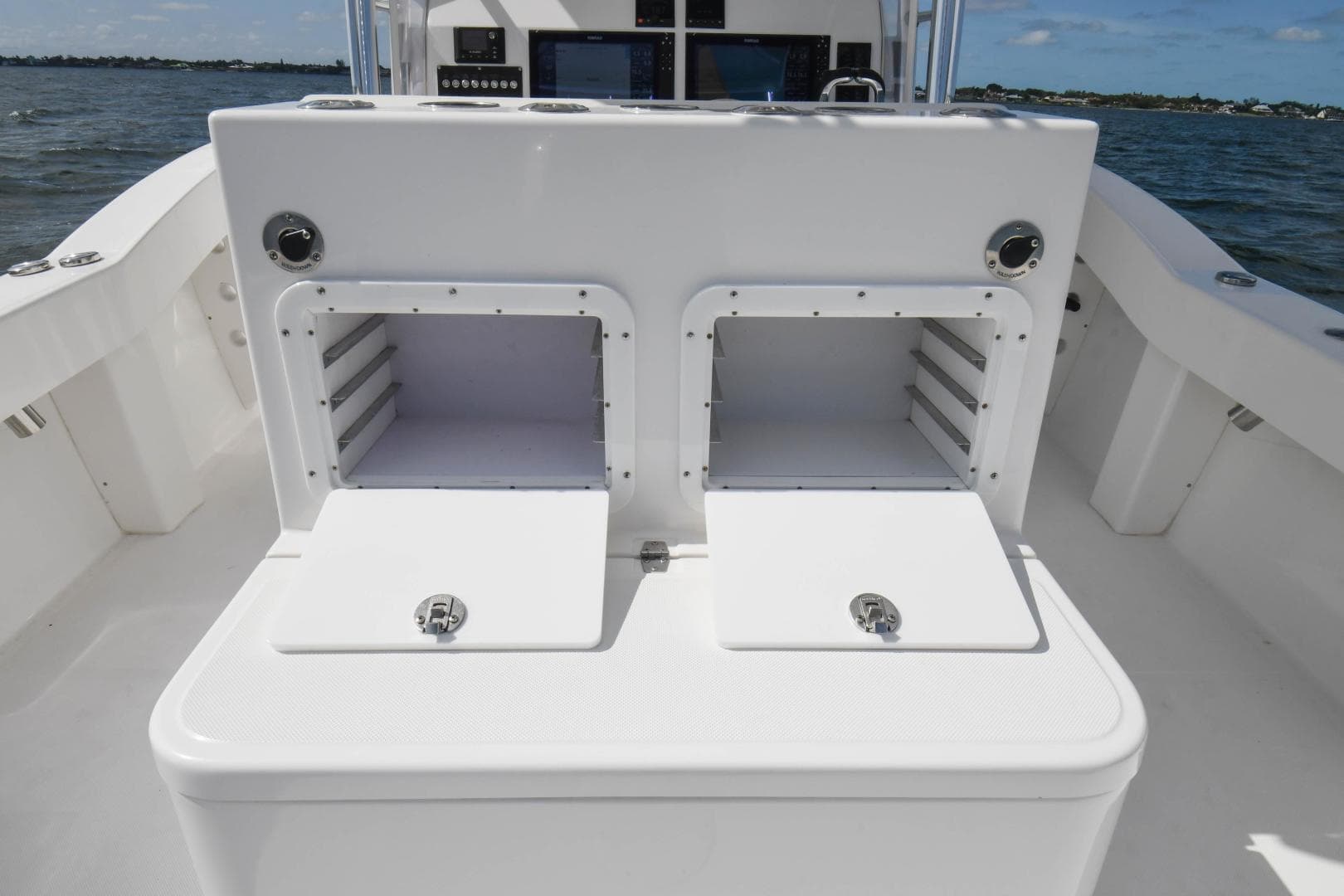 2019 Ocean Master 336 Center Console 